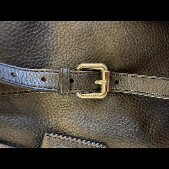 Unique and RARE Burberry tote with leather and metallic rivet - Picture 4 of 16